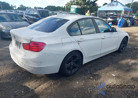 2013 BMW 328I из США, поврежденный, VIN WBA3A5C59DF355988